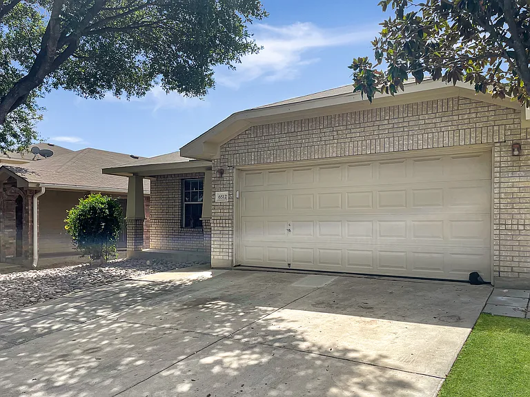 6512 Sally Agee — Photo 18