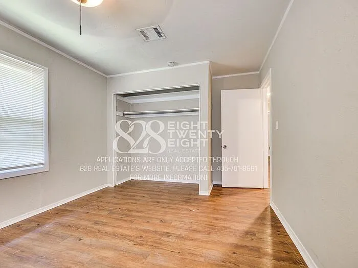 401 E Kerr Dr — Photo 26
