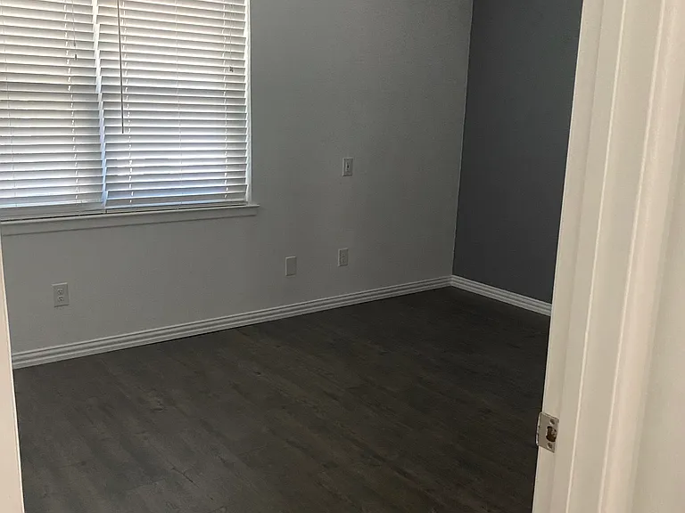 6800 Del Prado Ave — Photo 18