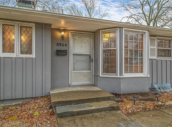 4th image of 5904 Fairlane Dr