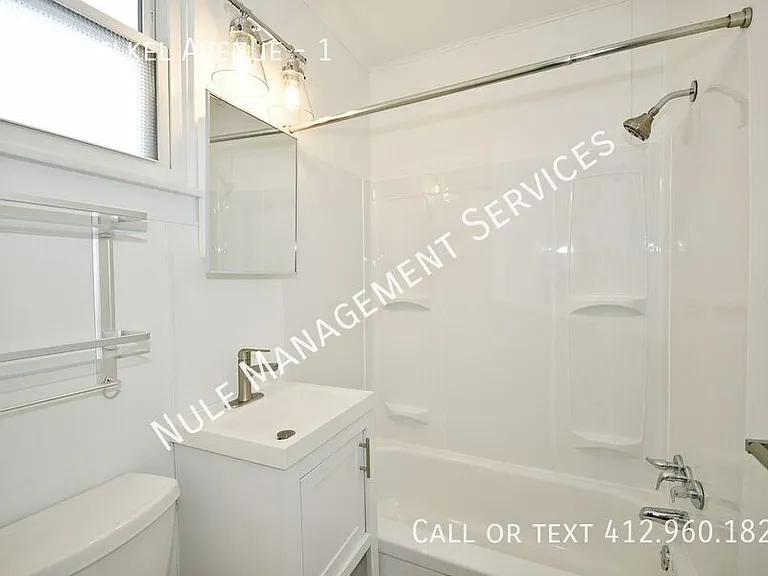2611 Voelkel Ave #1 — Photo 7