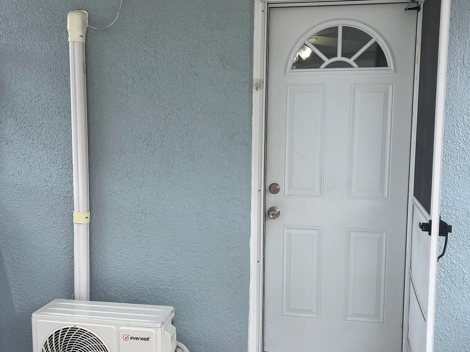 Turner Dr, Tampa — Photo 1