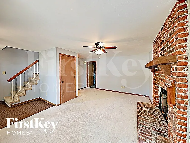 7011 Blue Mountain Dr — Photo 6