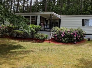 13 Cimmarron Cir, Londonderry, NH 03053