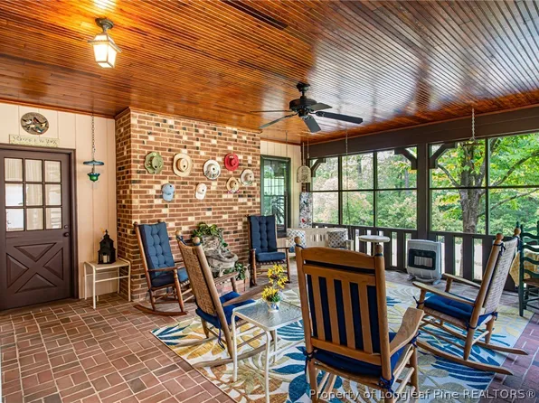 473 Oak St, Lillington, NC 27546