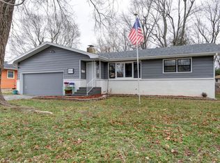 1916 S Saint Charles Ave, Springfield, MO 65804