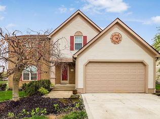 2371 Quail Meadow Dr, Grove City, OH 43123