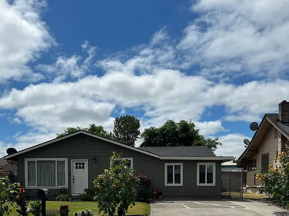 325 Dunham Ave, Woodland, WA 98674