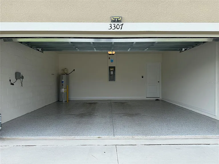 3307 Wynwood Forest Dr — Photo 26