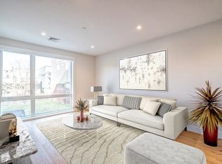 420 W Broadway #205, Boston, MA 02127