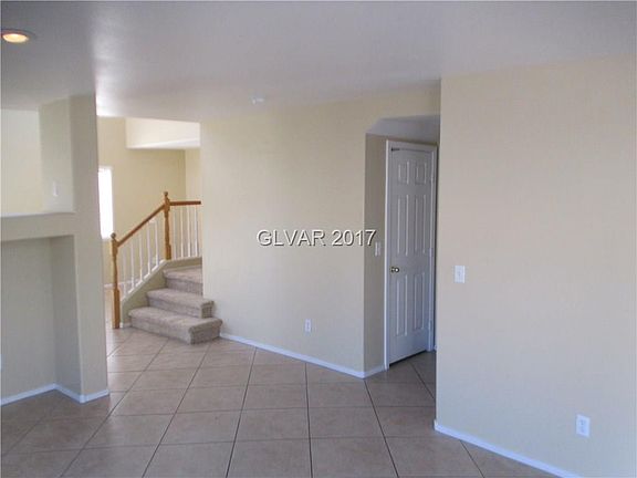 4th image of 722 Brittany Falls Ct #0