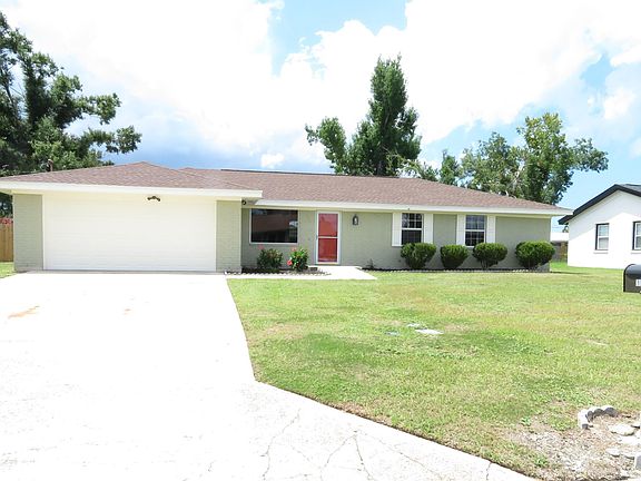 2nd image of 4118 Leslie Ln