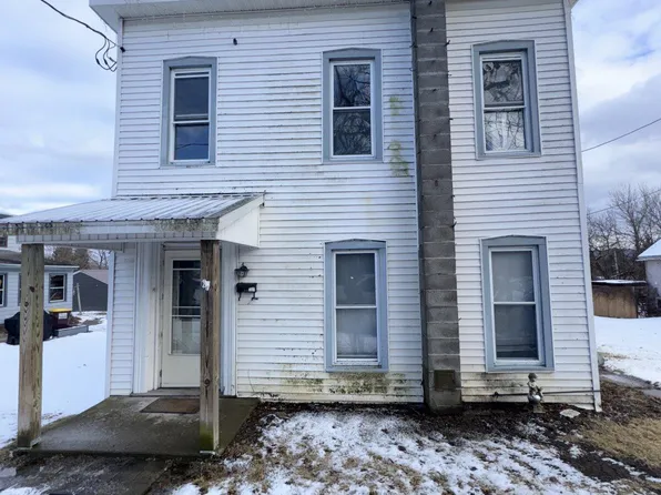 18 Chestnut Street, Schuylerville, NY 12871