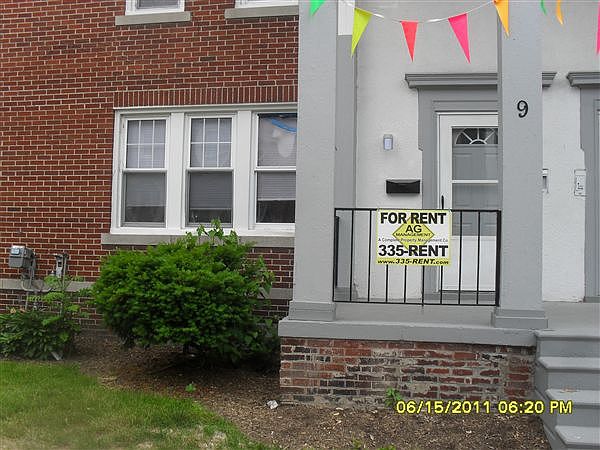 Front-9 Rosshire Ct