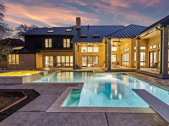 5th image of 2 Spyglass Ct