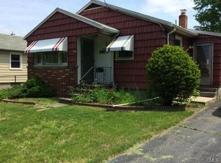 1030 Nichols Ave, Stratford, CT 06614