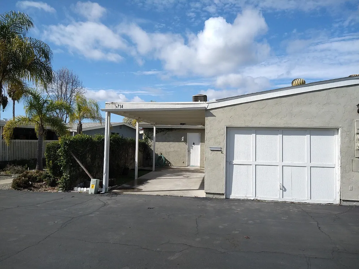 Building Photo - 3714 Mount Vernon Ave