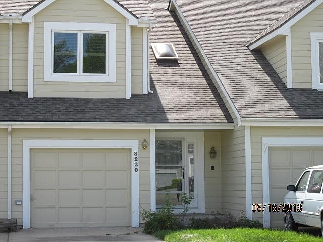 1st image of 8220 NW Bradford Ct