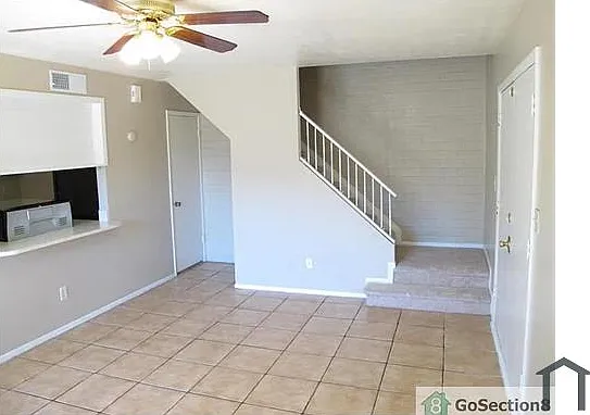8011 N 32nd Ln — Photo 3