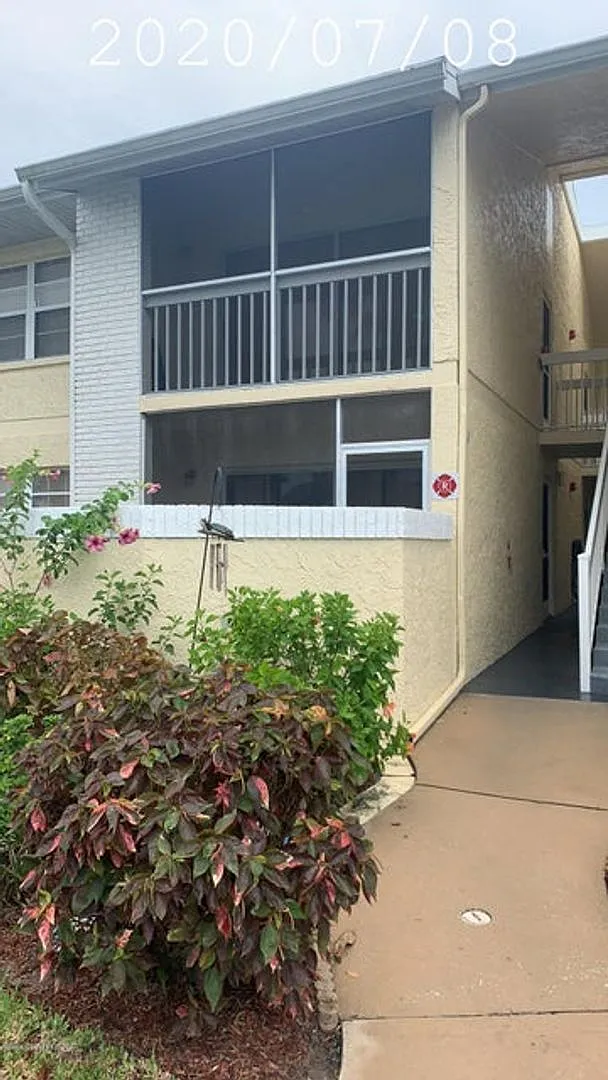 Building Photo - 993 Sonesta Ave NE #A103