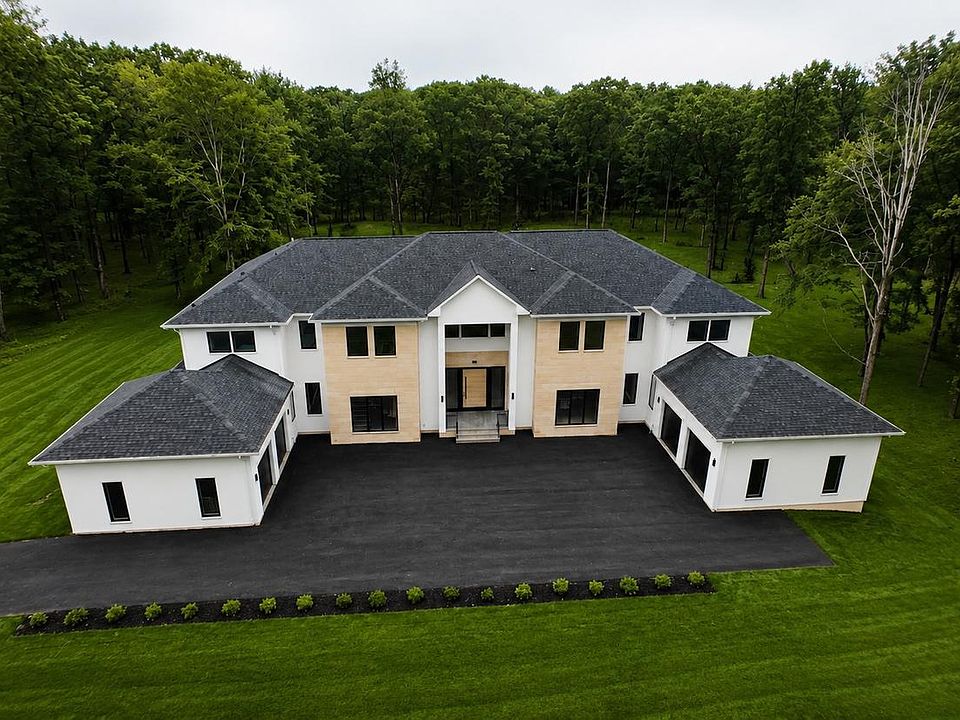 1st image of 5947 Doyle Rd