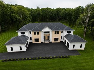 5947 Doyle Rd, Clifton, VA 20124