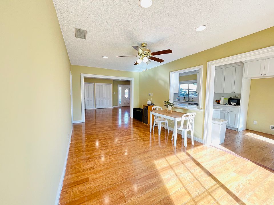 1st image of 16024 Gault St