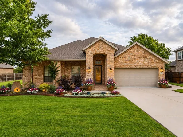 5916 Lamb Creek Dr, Fort Worth, TX 76179