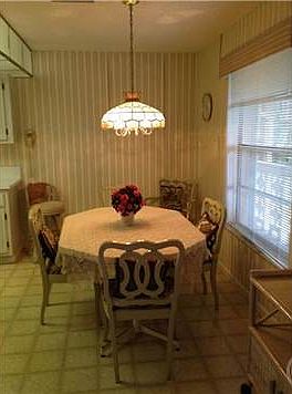 5th image of 1850 NW 18th St APT 203