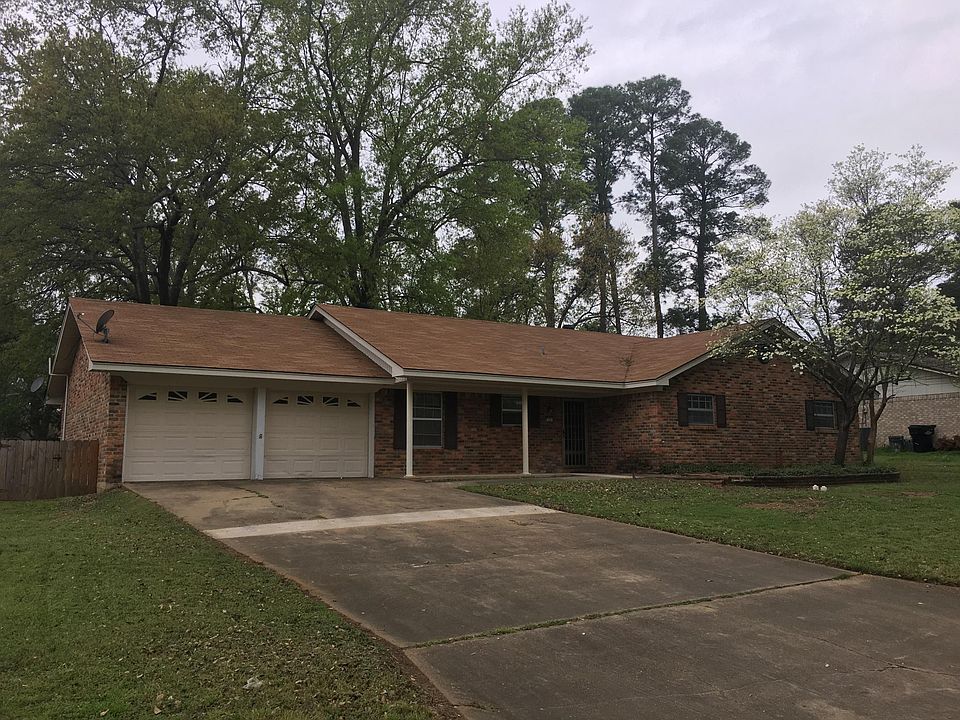 2nd image of 1701 Rodden Dr