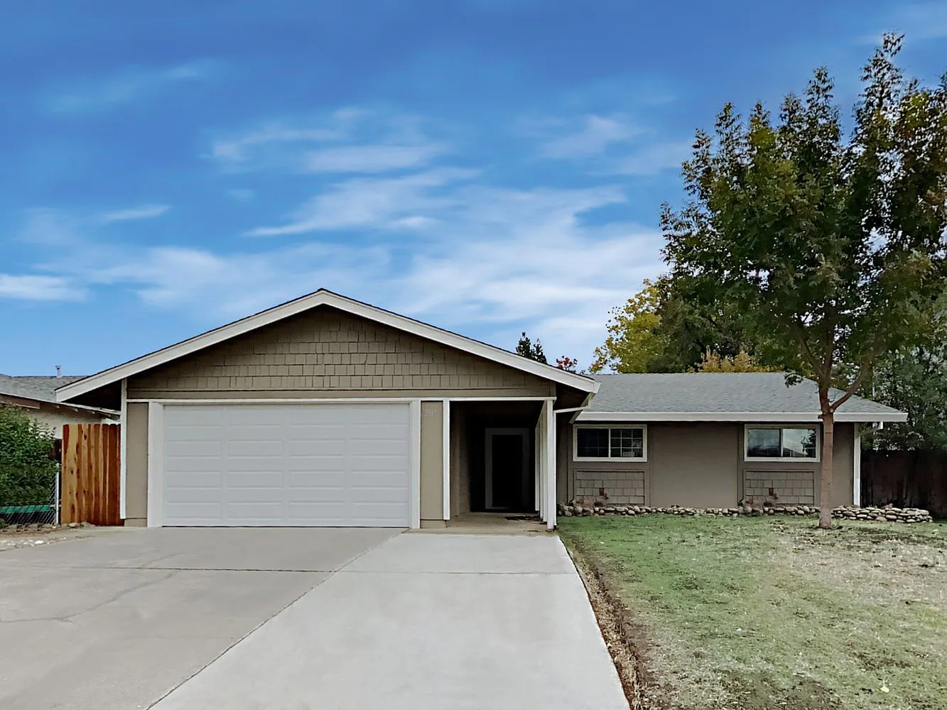 2917 Kachina Way photo 1