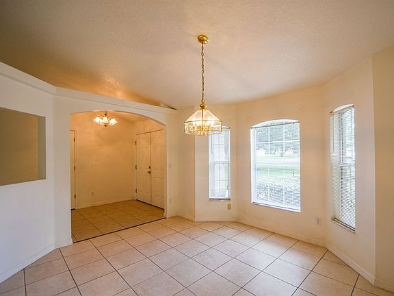 2nd image of 10438 Vista Pine Loop