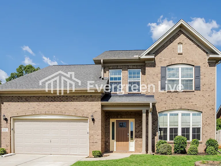 107 Properzi Way SW — Photo 1