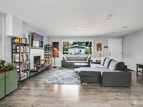 4th image of 34021 50th Avenue S