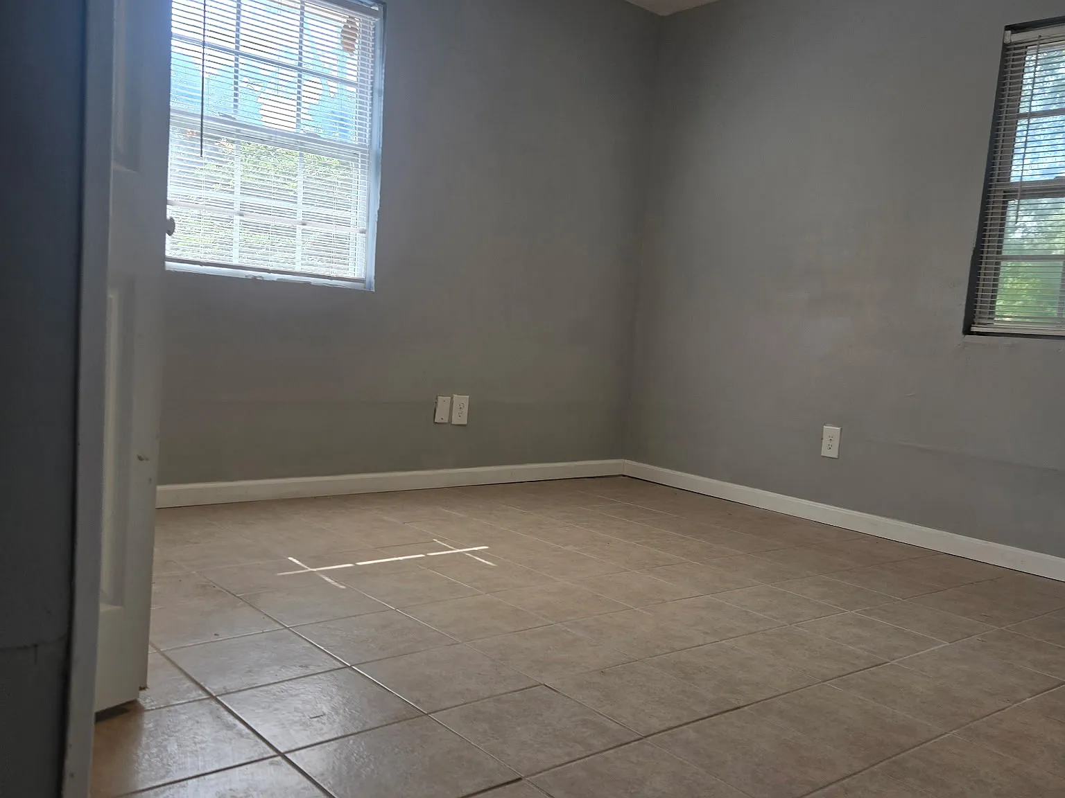 3 bed, 1254 sqft, $1,595 — Photo 3