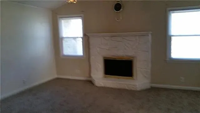 104 Castlegate Cir — Photo 10