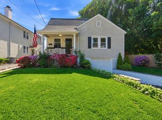 526 Carroll Ave, Mamaroneck, NY 10543