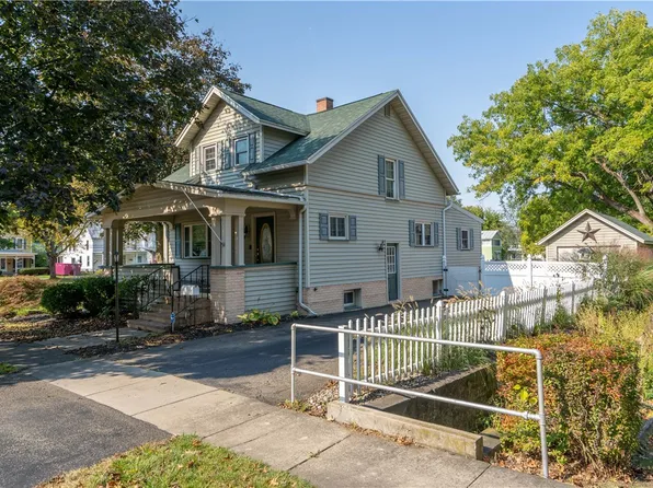 1 Wilmot St, Dansville, NY 14437