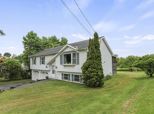 927 Holmes Rd, Pittsfield, MA 01201