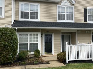 2406 Saxony Dr #2406, Mount Laurel, NJ 08054