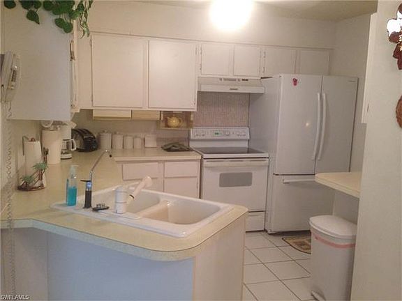 3rd image of 7400 College Pkwy APT 66D