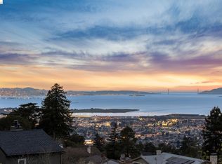 582 Euclid Ave, Berkeley, CA 94708