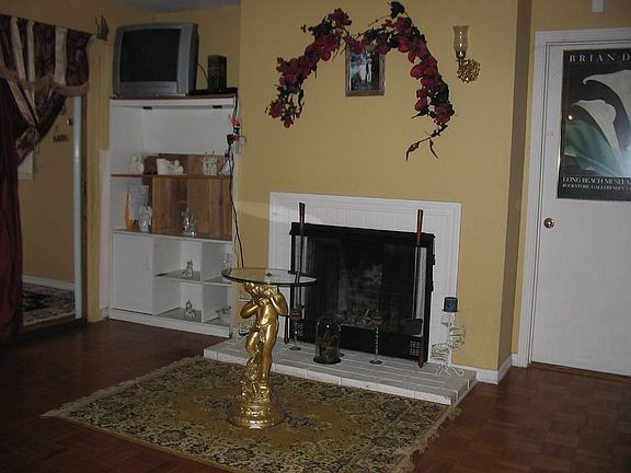 3rd image of 1316 Newbridge Ave