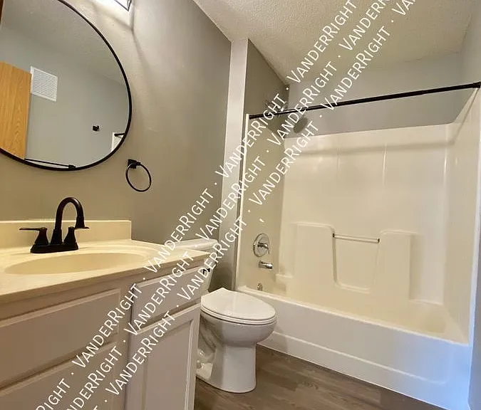 508 E Aspen Blvd #17 — Photo 7