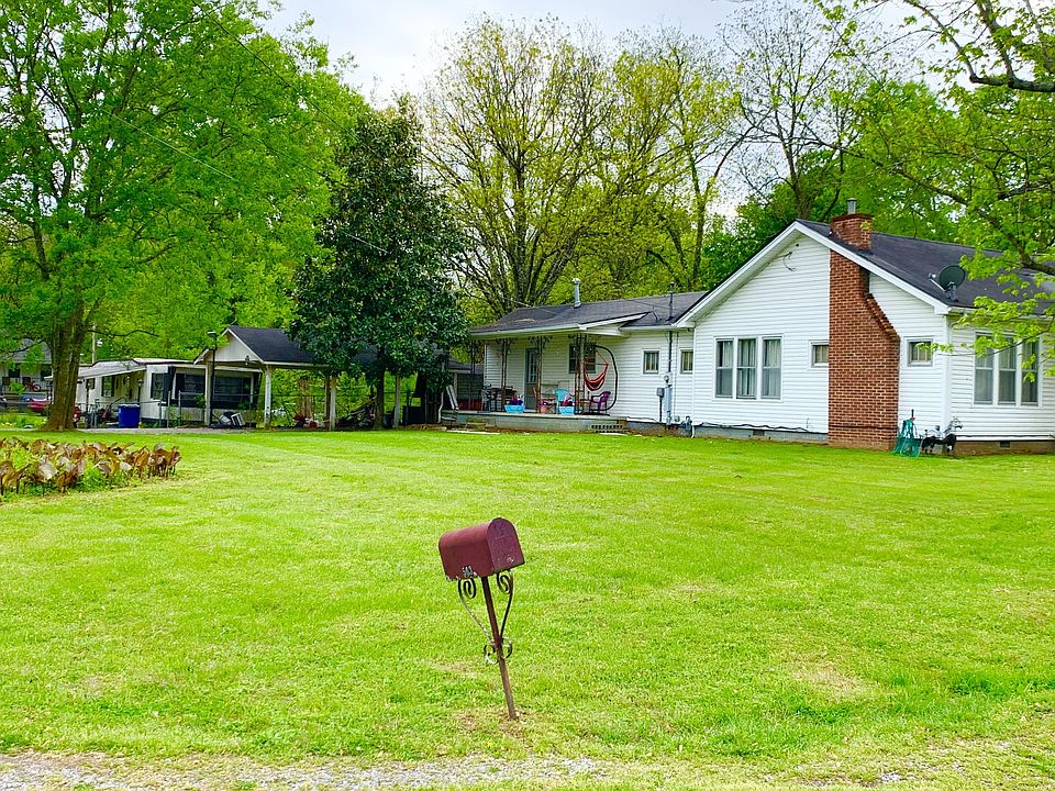 2nd image of 503 Riverview Dr