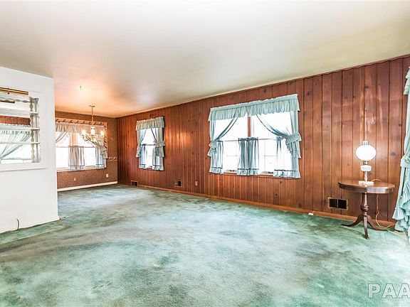 4th image of 2911 N Saint Philomena Ct
