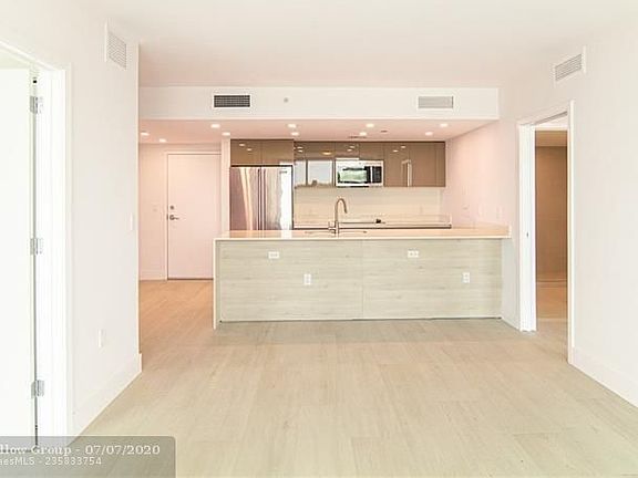 5th image of 13800 Highlands Dr Unit 504