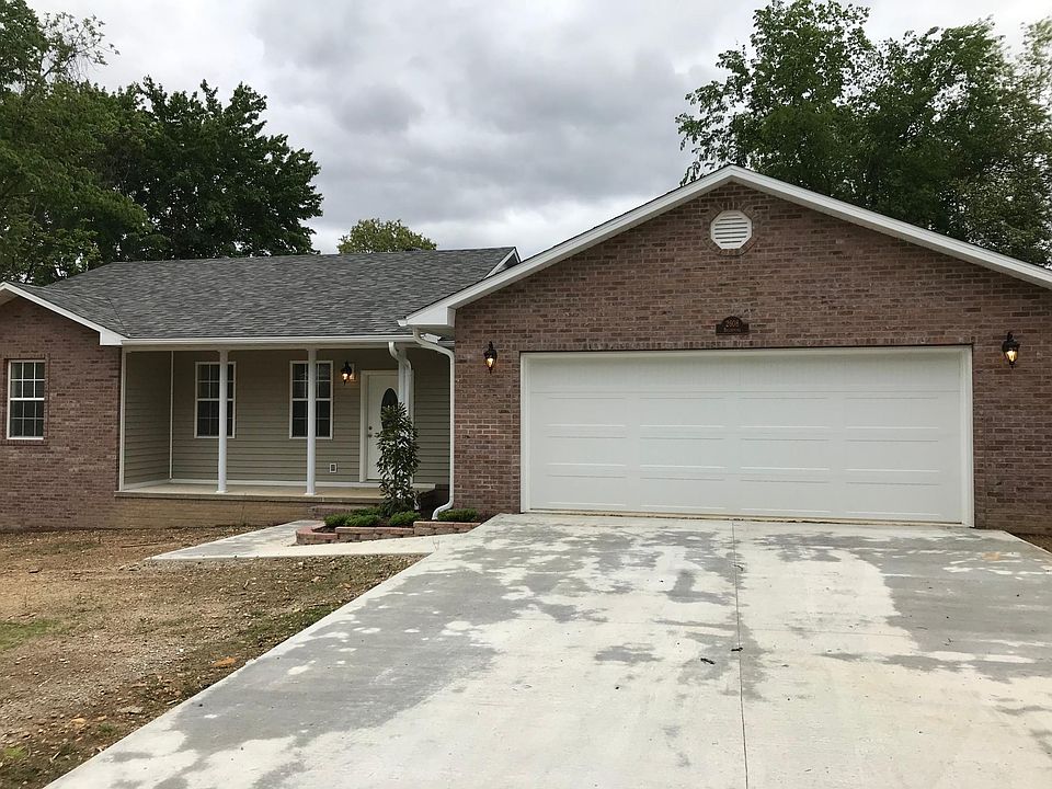 1st image of 2608 Brookstone Dr