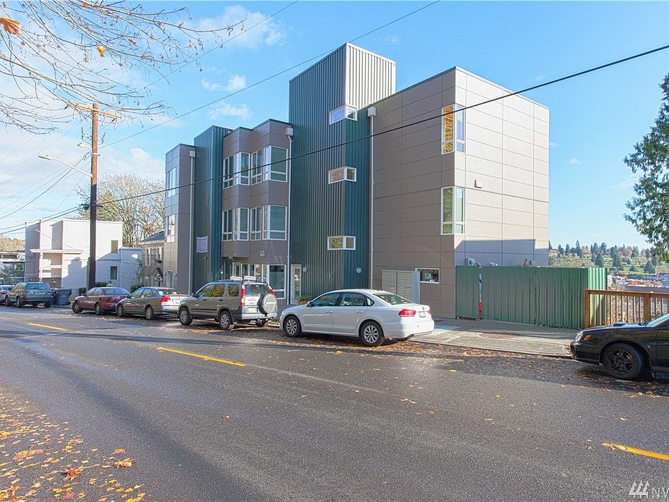1st image of 4724 22nd Ave NE APT 103