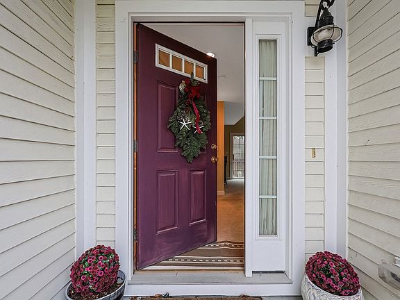 2nd image of 7 Sandy Cir Unit 7